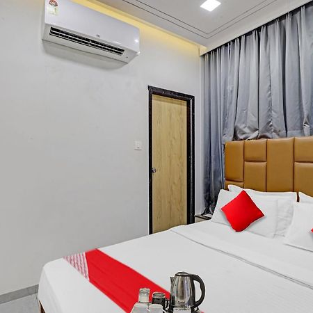 Hotel O Royal Orbit Surat Eksteriør billede