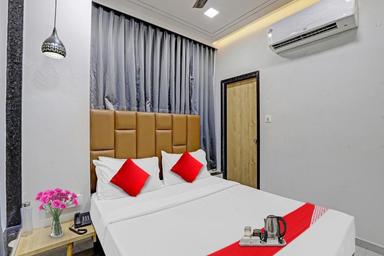 Hotel O Royal Orbit Surat Eksteriør billede