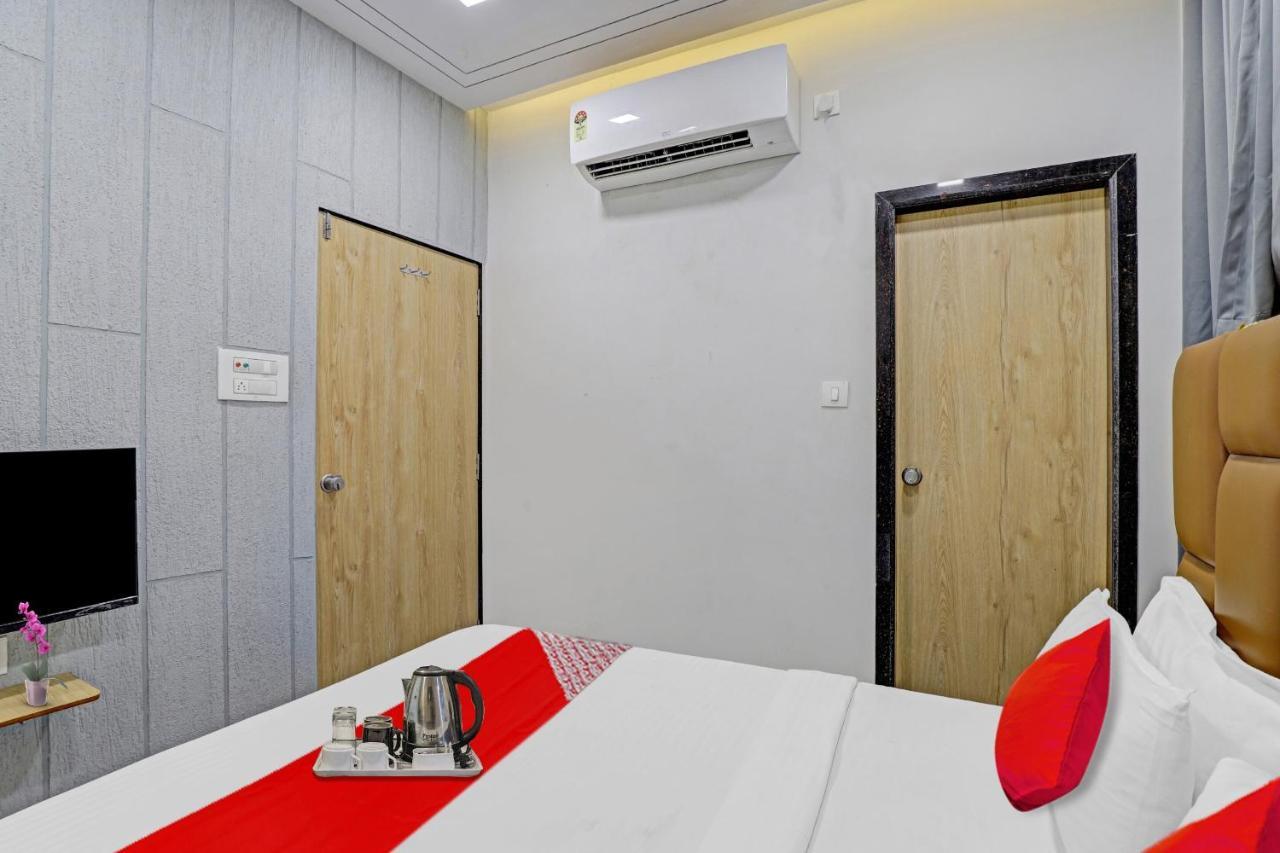Hotel O Royal Orbit Surat Eksteriør billede